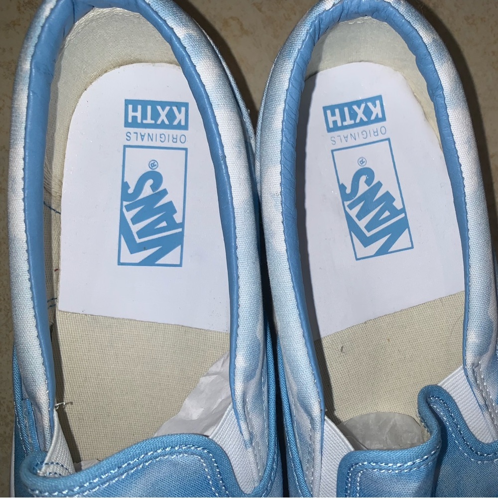 Rare Vans X KXTH Collab Pegasus Design - Picture 5 of 5